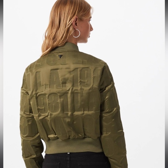Guess Elly Logo Bomber Jacket- NWOT- XS - Picture 8 of 10